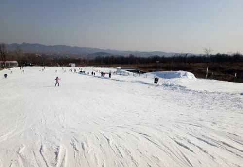 太行山国际滑雪场
