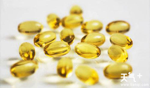 鱼肝油的成分是什么 鱼肝油适合什么人群吃