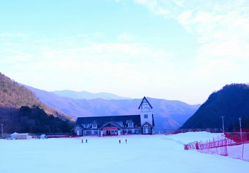 龙降坪国际滑雪场