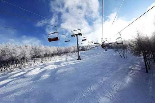 延安新区国际滑雪场
