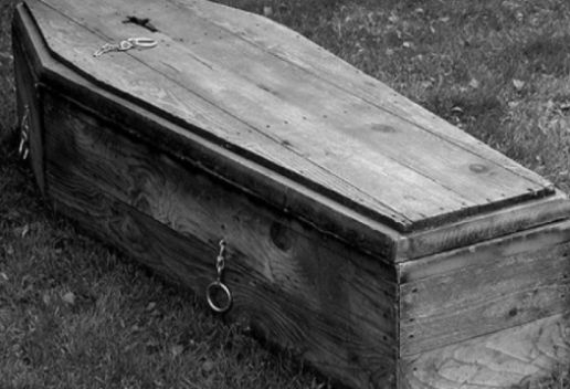 梦见棺材里面有死人是什么征兆 梦见棺材里面有死人是什么意思