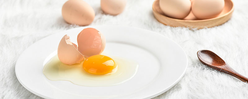 梦到鸡蛋碎了流出来了是什么意思 梦见鸡蛋碎了流出来了有什么预兆