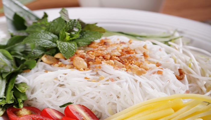 鲜鱼糊汤粉的做法