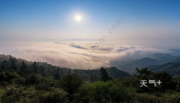 天气生活 教育   描写山的二字词语   巉削 巉巉 巉岏 碧峭 孱孱 殊骛