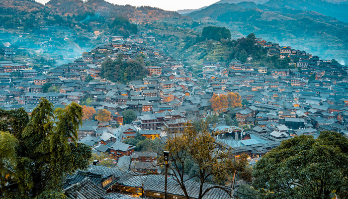 布依族分布在哪个省 布依族分布在哪个省份