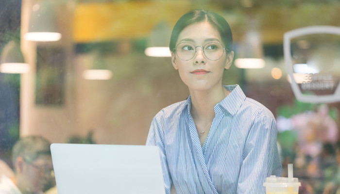 天蝎座女生放弃喜欢一个人的表现 天蝎座女生放弃一个人有什么表现