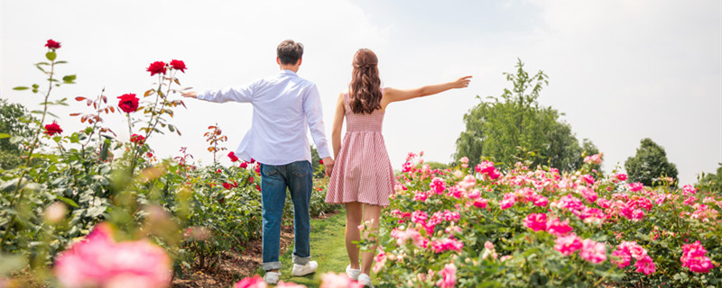让男人一眼喜欢的星座女 什么星座让男生一眼就能喜欢