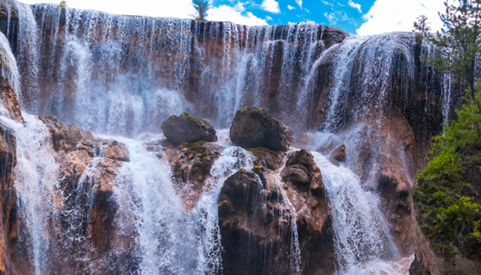 九寨沟在哪个市 九寨沟属于哪个市