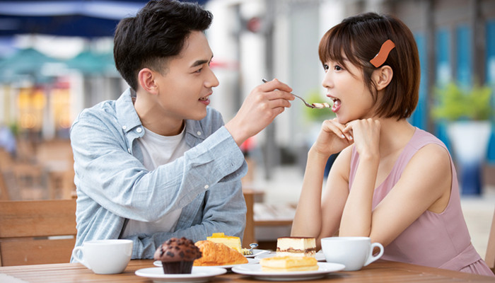 生肖蛇的最佳伴侣 属蛇人最佳伴侣生肖