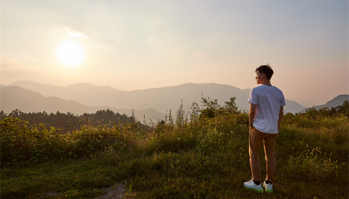 狮子座是水象还是火象 狮子属于什么星座