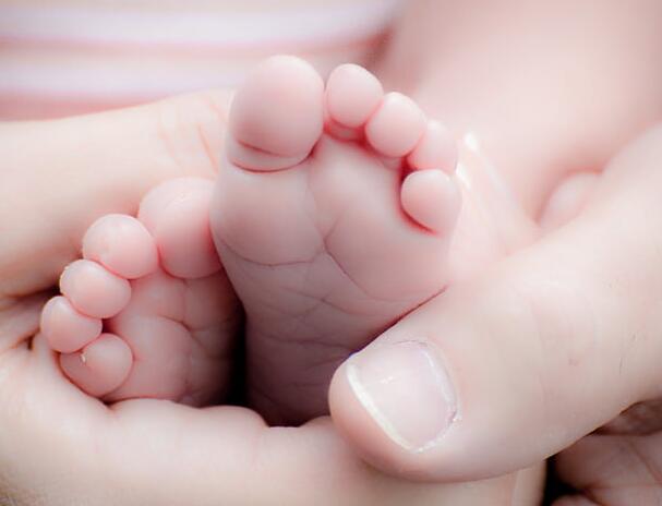 女人梦见新生婴儿是什么意思 梦见新生婴儿预兆什么