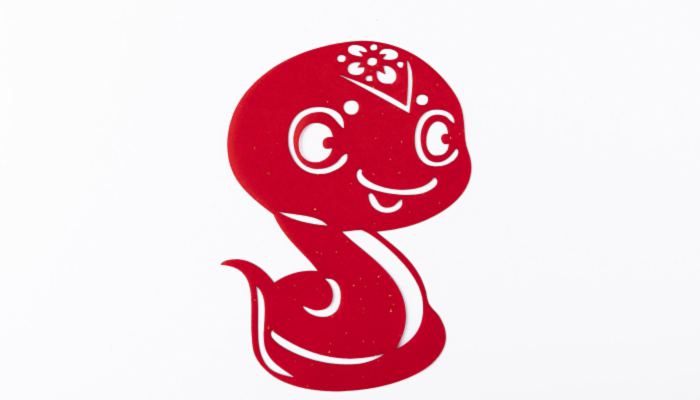 生肖蛇和狗合不合 属蛇与属狗合得来吗