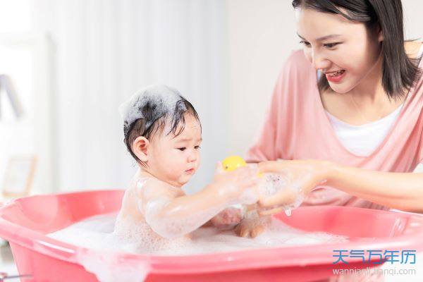 屬狗女孩起名 屬狗的女孩取名字大全