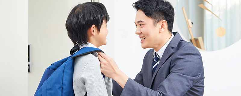 何姓男孩名字大全  好听的男宝宝何姓名字