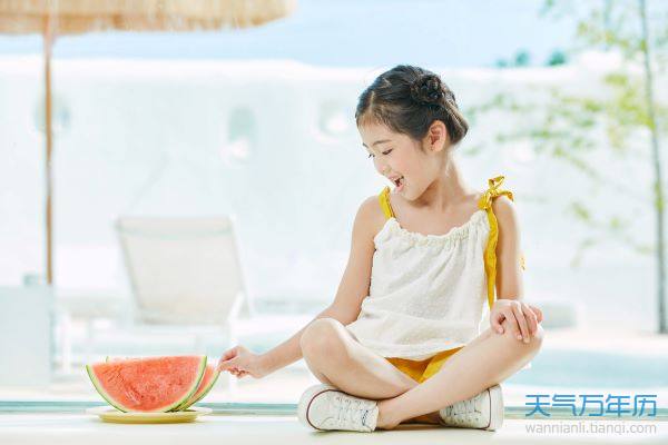 龙宝宝起名大全 龙年宝宝取什么名字好听