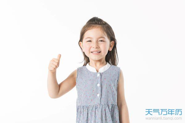 屬龍的女孩子叫什么名字好 屬龍女孩名字推薦大全