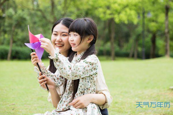 属鸡的人最旺运招财名字 属鸡人取什么名字能够一生好运