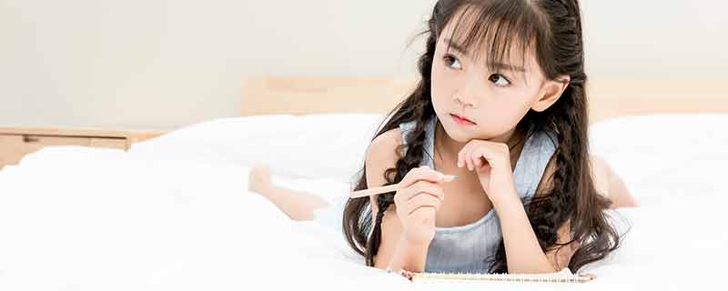 何姓女孩名字大全  100分的何姓女孩名字