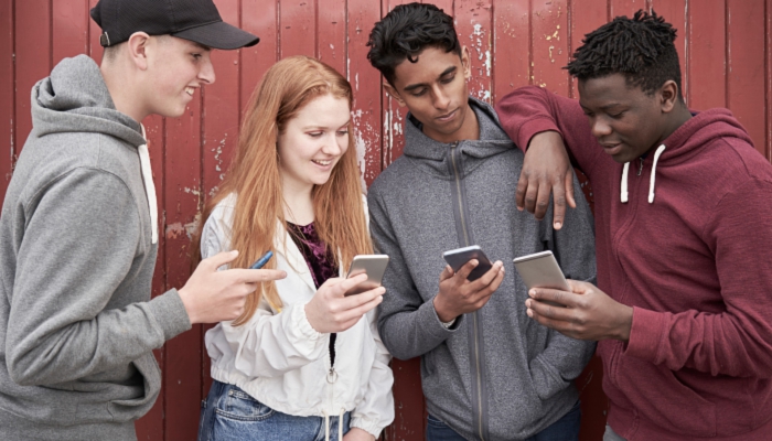 网名搞笑霸气很短 霸气又逗比的网名简短