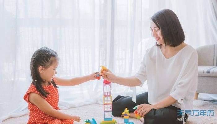 女孩缺土取什么名字好  五行缺土的女孩取什么名字好