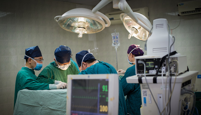 无影灯原理 无影灯利用什么原理