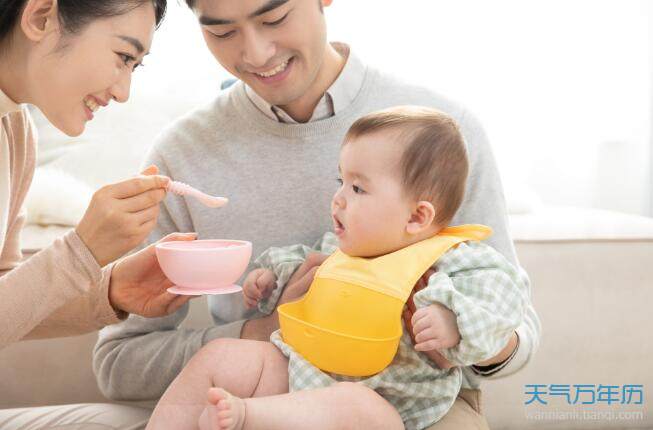 母亲爱孩子简短句子 妈妈表达爱孩子的唯美句子