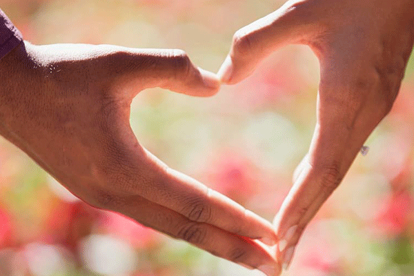 巨蟹座恋爱中最加分的细节 巨蟹座恋爱中的优势