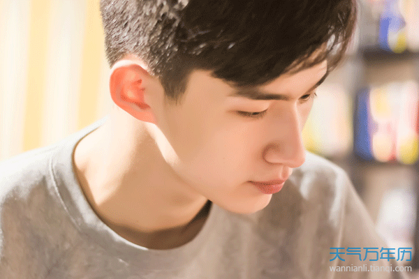 挽回白羊座男的必杀技 挽回白羊男的心绝招