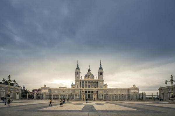 西班牙几月份去旅游最好 西班牙旅游最佳时间