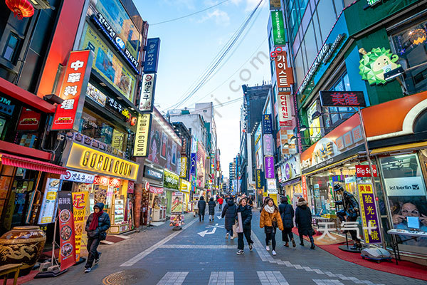 英国籍人口_英国人口发展变化图片(2)