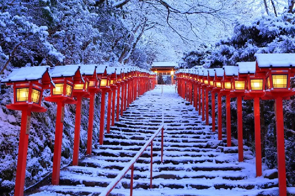 日本赏雪胜地有哪些 日本赏雪胜地推荐
