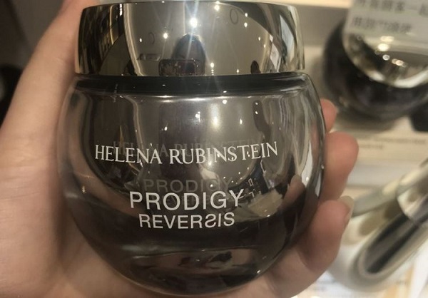 赫莲娜明星产品有哪些 赫莲娜最好用的产品推荐