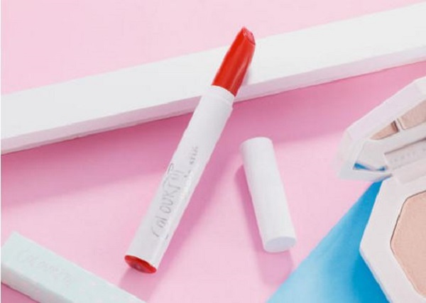 colourpop是什么品牌 colorpop最值得买的单品