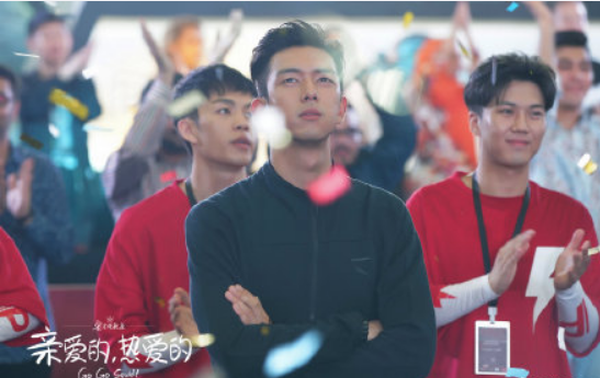 李现七月男友是怎么回事 今年七月一起和上头姐妹追李现韩商言