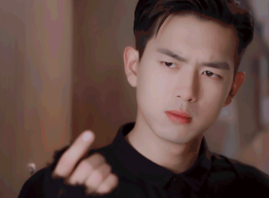 李现七月男友是怎么回事 今年七月一起和上头姐妹追李现韩商言