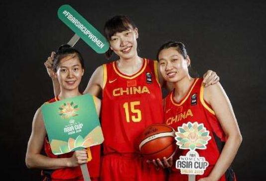 中国女篮对新西兰 以20分分差拿下新西兰