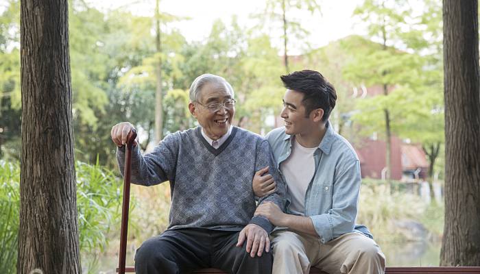 中国人均预期寿命提至77.93岁 主要健康指标居于中高收入国家前列