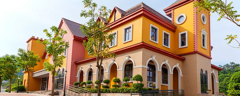 期房停工多位业主搬砖自建是怎么回事 期房停工多位业主搬砖自建是什么情况