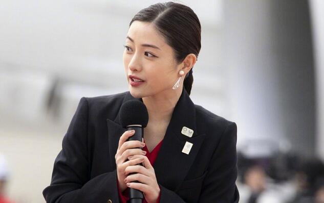 石原里美参加奥运圣火交接式是怎么回事 网友呼吁石原里美要戴口罩呀