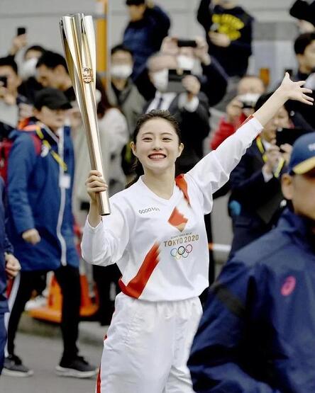 石原里美参加奥运圣火交接式是怎么回事 网友呼吁石原里美要戴口罩呀