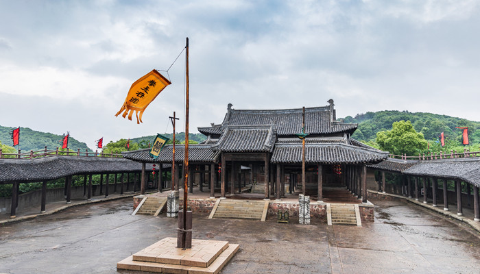 穆弘的性格特点 穆弘的性格特点分析