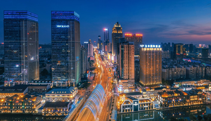 汉街在哪里 武汉楚河汉街在哪里 