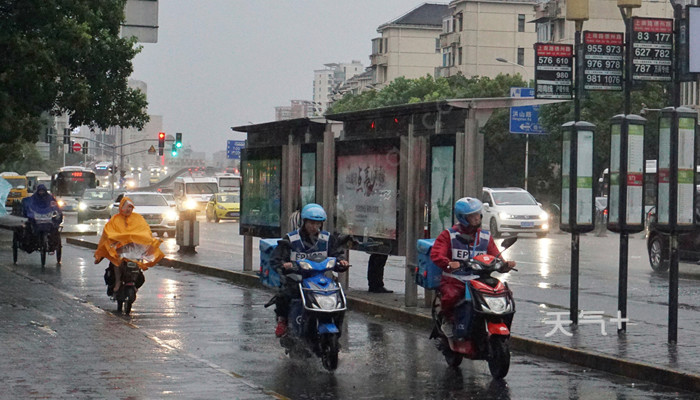 台风橙色预警要注意什么 台风橙色预警代表什么