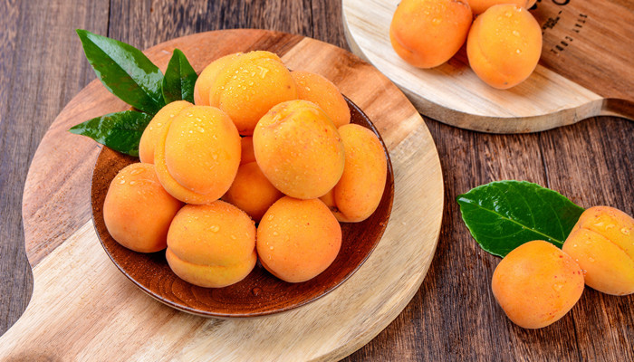 梅子和杏子的区别 梅子和杏子的区别是什么