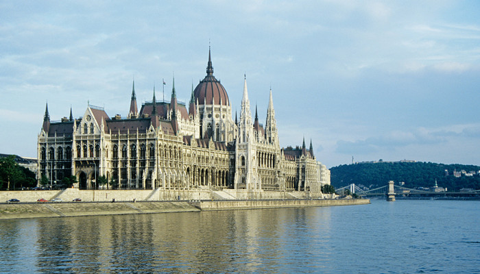 多瑙河注入哪个海 多瑙河最终注入哪个海