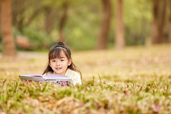 如何鼓励孩子读书 怎样鼓励孩子爱上读书