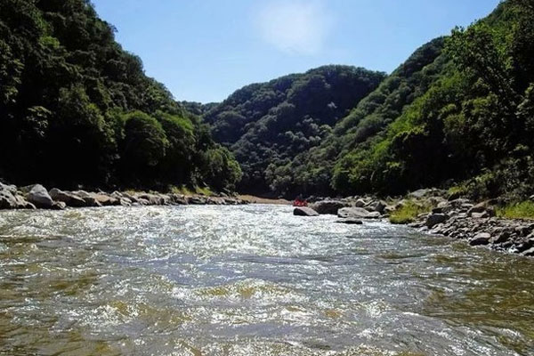 抚顺红河谷漂流几月份开始 抚顺红河谷漂流好玩吗