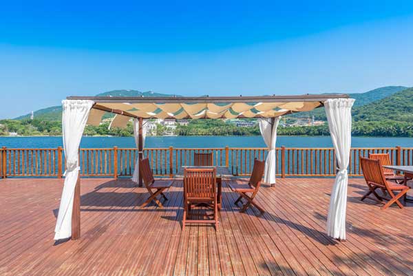 去三亚住哪里比较好 去三亚住哪里比较方便