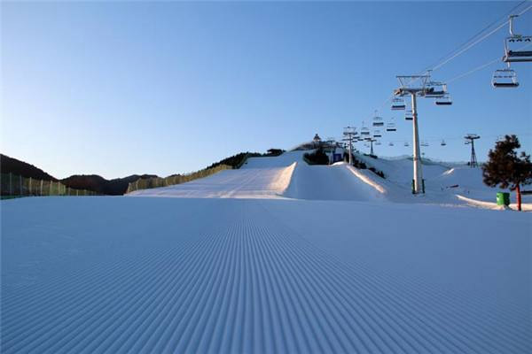 雷竞技RAYBET国内滑雪好去处 中国哪里滑雪好玩(图3)