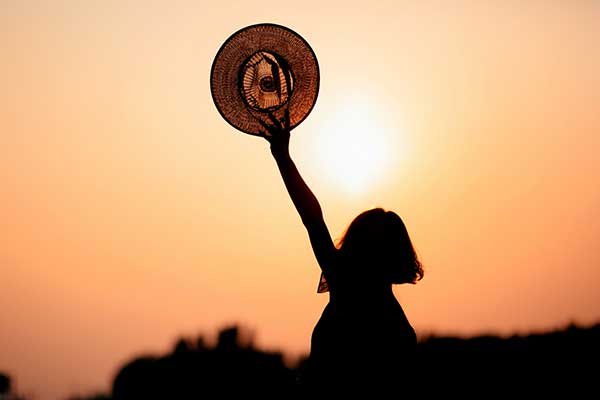 旅行中有哪些自拍的小技巧 旅行自拍的小技巧